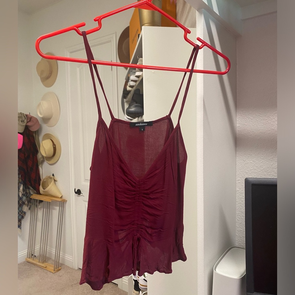 Maroon slightly crop top